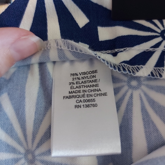 RW&CO Navy Patterned Pencil Skirt Sz S - Picture 4 of 8